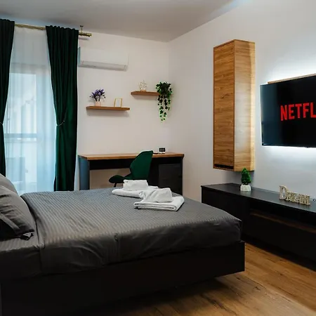 New Luxury Center * Βουκουρέστι